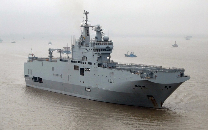 Россия и Франция делают крутые корабли