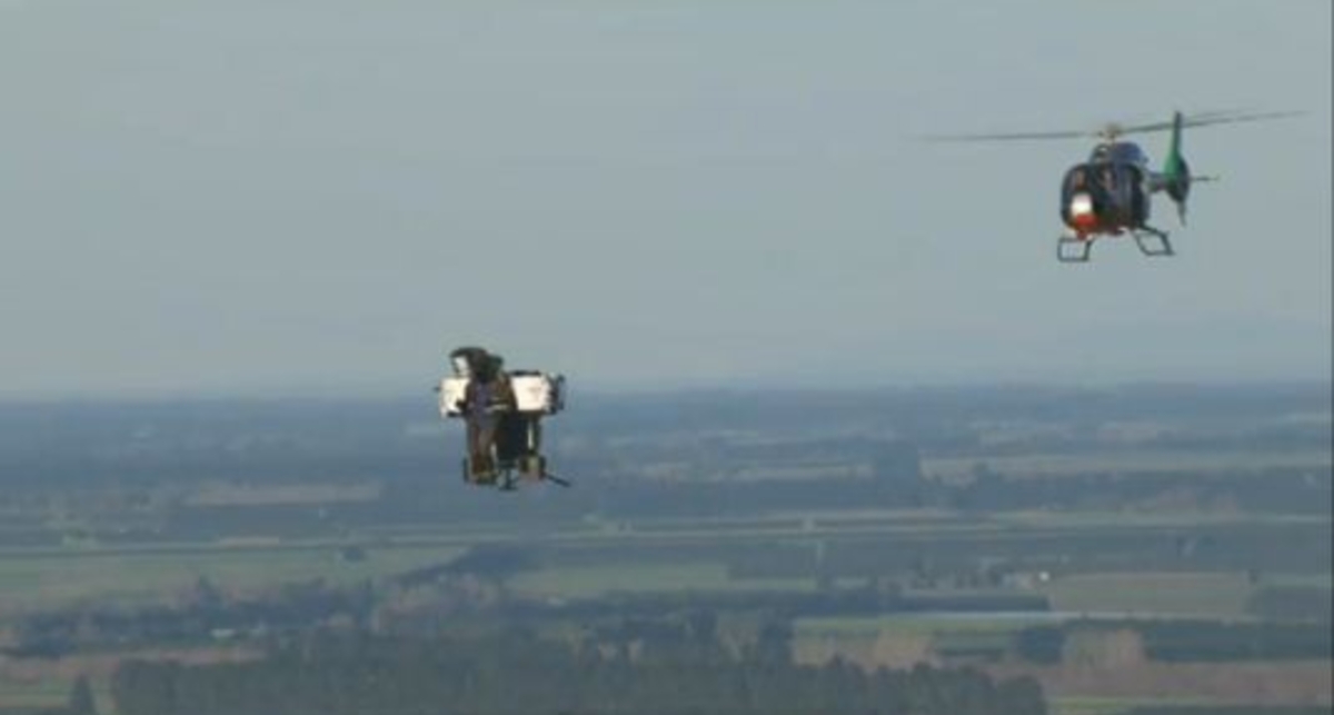 Карлсон жив: человек взлетел на 1500 метров