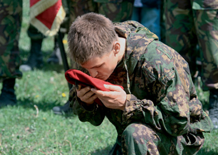 Америка прощается с Черными беретами