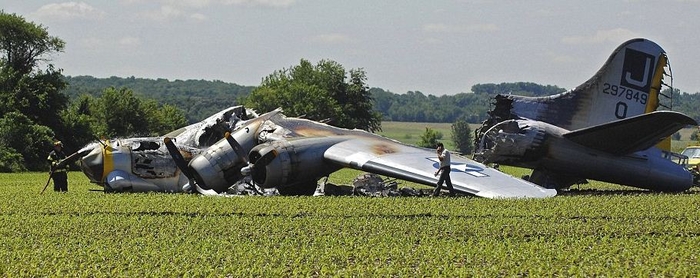 В США сгорел раритетный «бомбер»