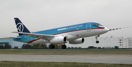 Новый Superjet 100: каталка для министров