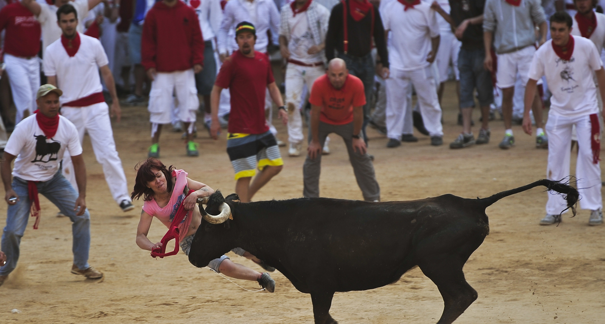 Бега и копыта: испанцы смылись от быков