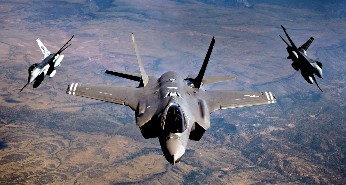 Молния из рогатки: F-35 Lightning ушел в небо