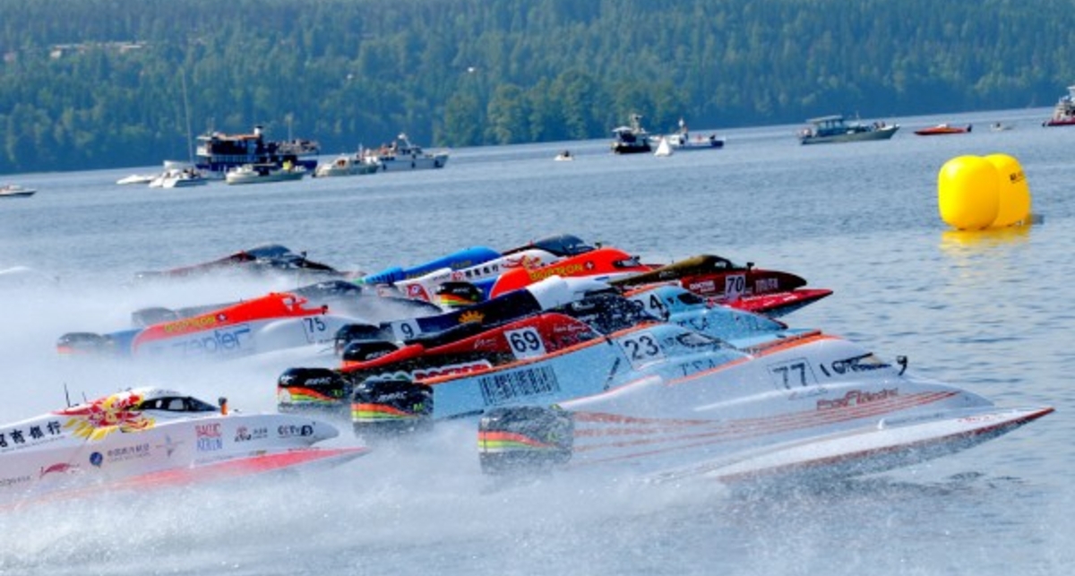 Формула-1 в Киевском море: гонки на воде