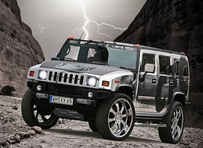 Их сиятельства: ТОП-10 сверкающих тачек