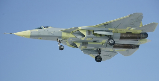 Главная новинка МАКС-2011: крутой Т-50