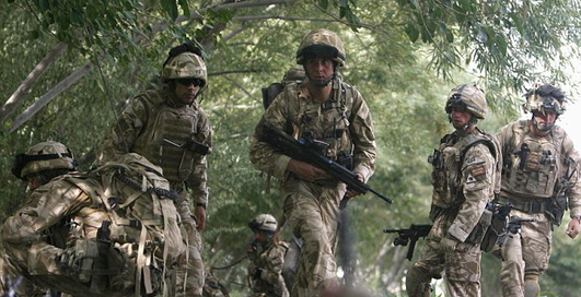 Английский камуфляж: GPS, компьютер и прочее