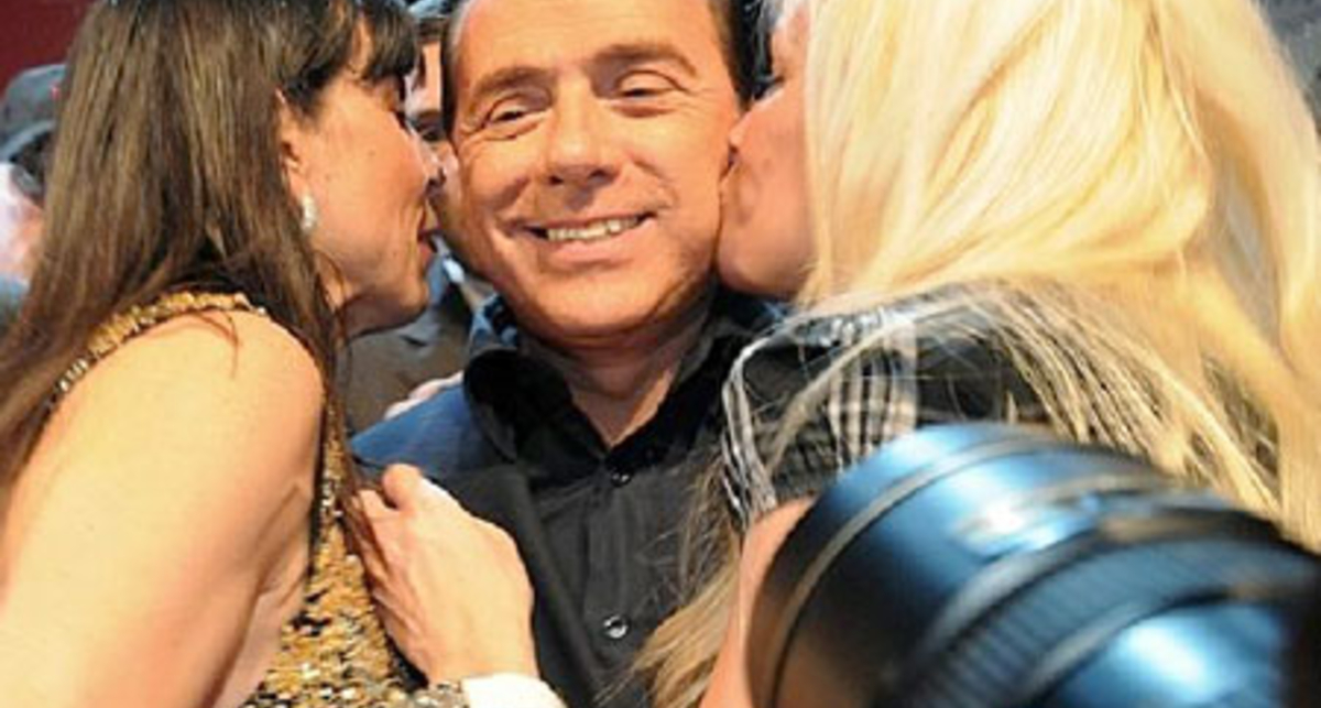 Аппетиты Берлускони: 8 женщин за ночь