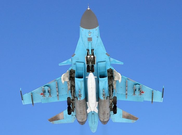 Су-34: новый бомбардир принят в строй Су-34: новый бомбардир принят в строй