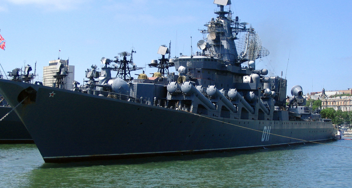 ВИДЕО: Как стреляет крейсер Варяг