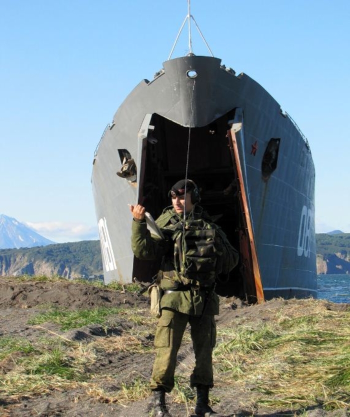 ВИДЕО: Как стреляет крейсер Варяг ВИДЕО: Как стреляет крейсер Варяг
