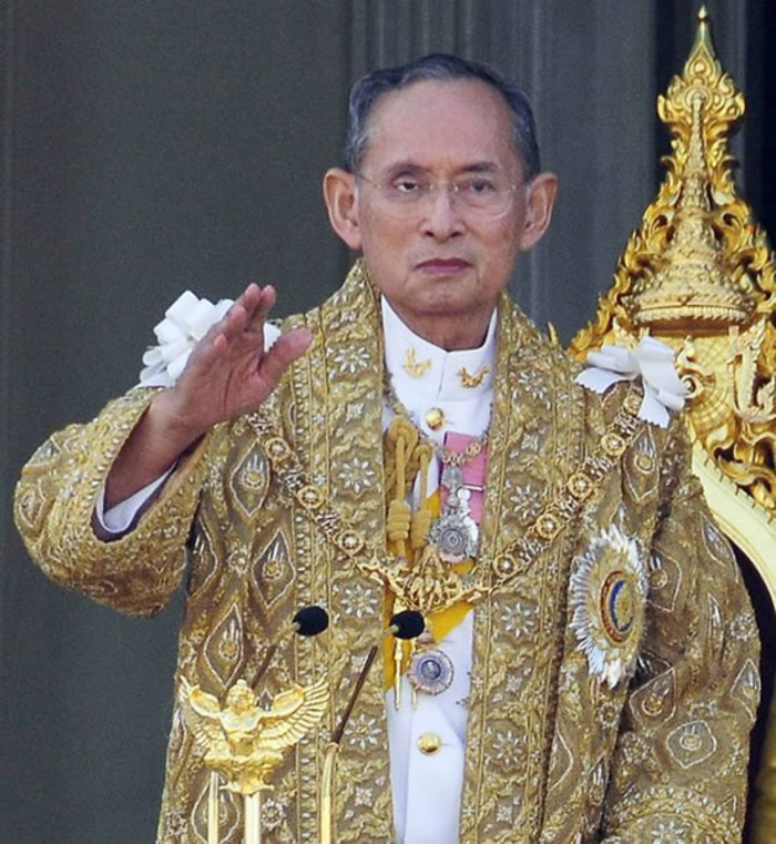 ТОП-10 богатейших мужчин-политиков