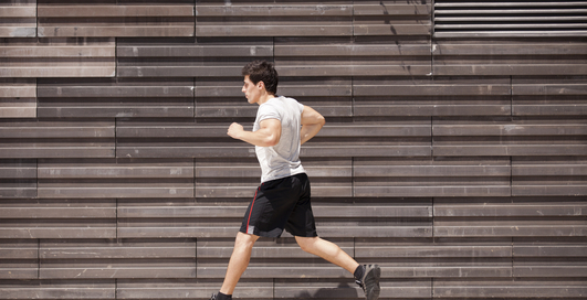 Бегом по лестнице: как накачать икры