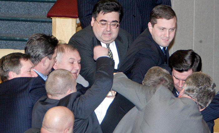 Наши бьют: депутаты Рады - лучшие бойцы