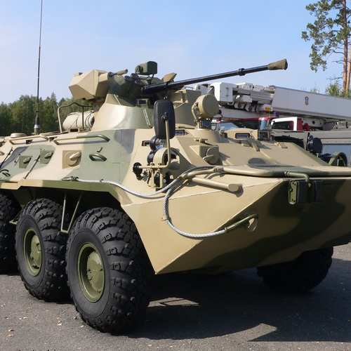Военные машины броневики