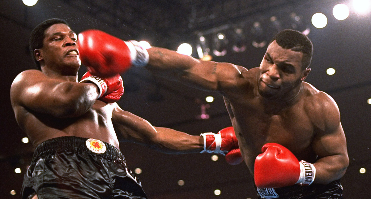 Легендарному бою Майка Тайсона - 25 лет
