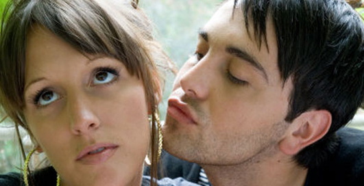 Урок пикапа: знакомимся с девушкой