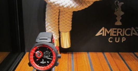 Louis Vuitton: часы для активных