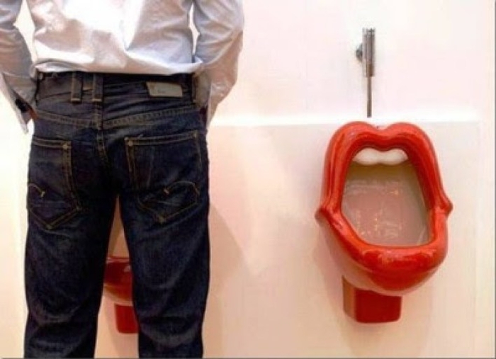 Планета туалетов: 10 самых странных писсуаров