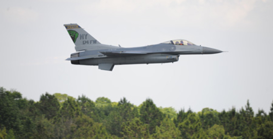 Boeing запустил самолет-мишень для стрельбы