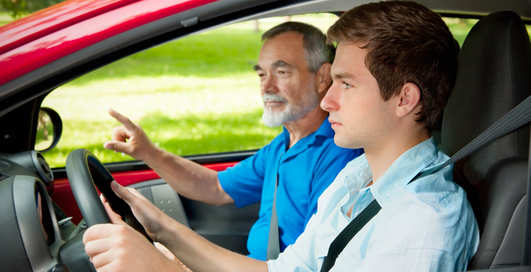 Старики рулят: как стать опытным водителем