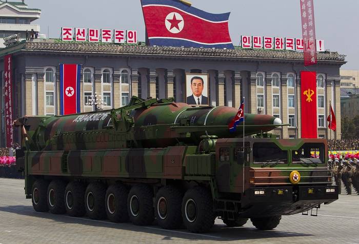 Корея обманула мир фальшивыми ракетами