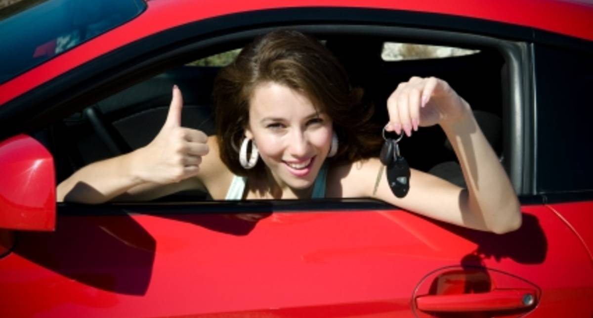 Скидка за подружку: как купить авто дешевле