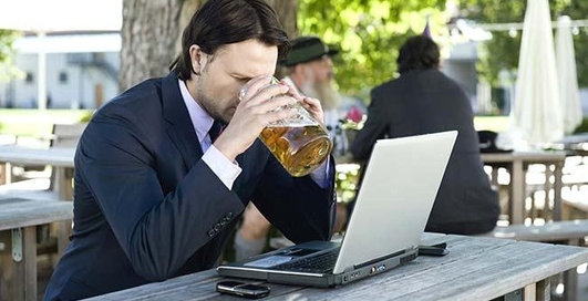 Бокал пива поможет работать лучше