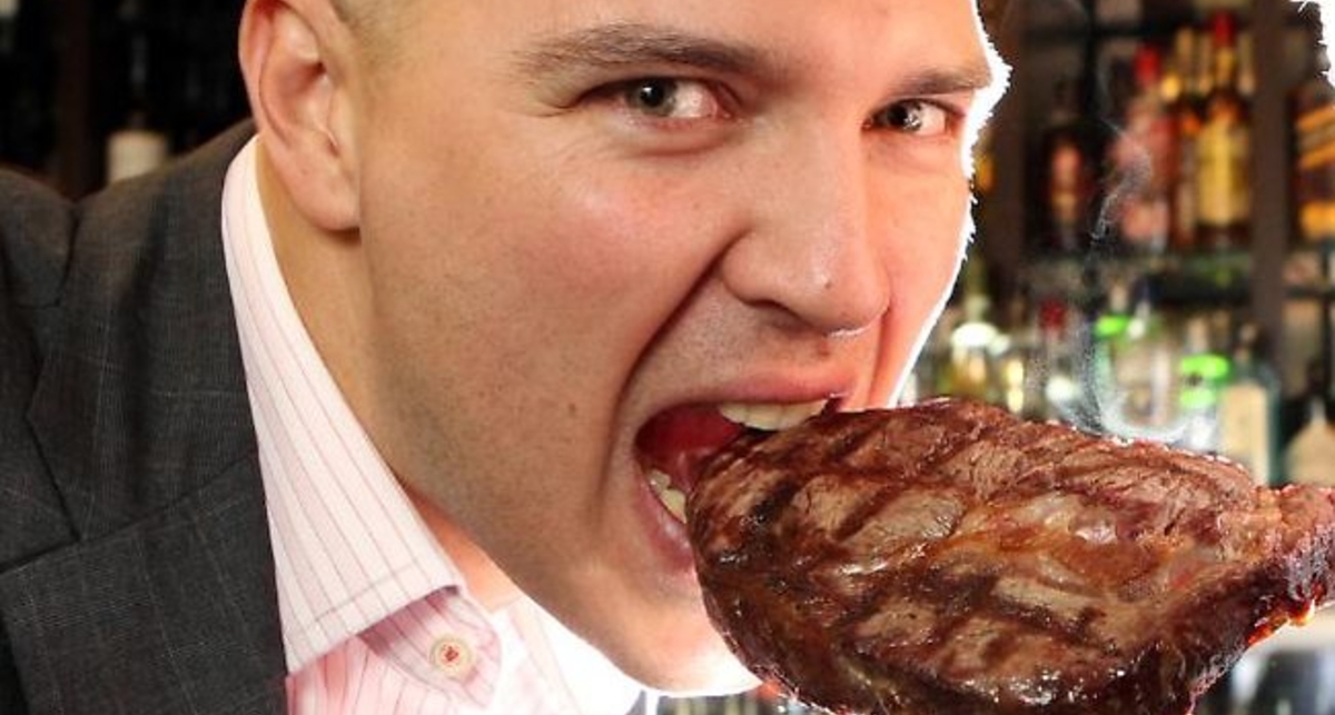 Красное мясо: главный убийца живота