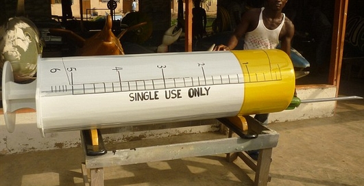 Похоронить по-черному: шутки гробовщиков