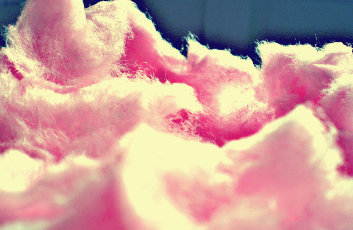 Розовые кофточки: чем нам нравится этот цвет