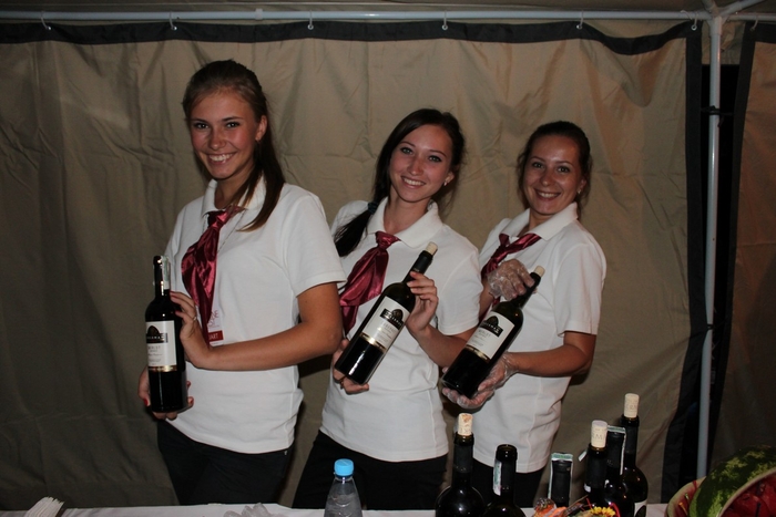 Art Wine, день второй: брют, модели, скрипачки