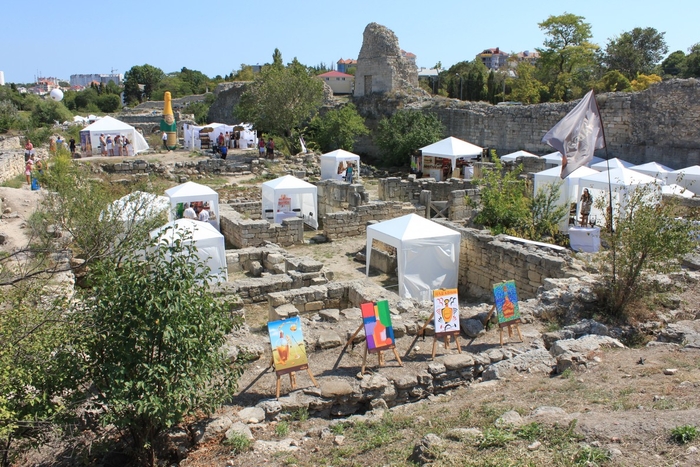 Art Wine, день второй: брют, модели, скрипачки