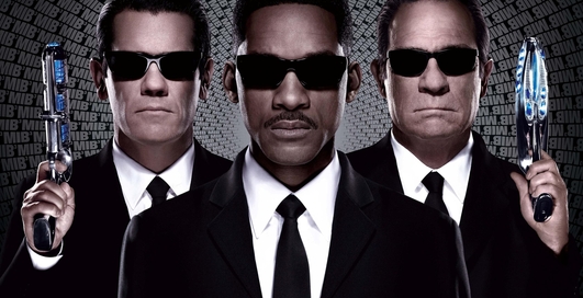 Очки для мужчины: выбери стекла на осень