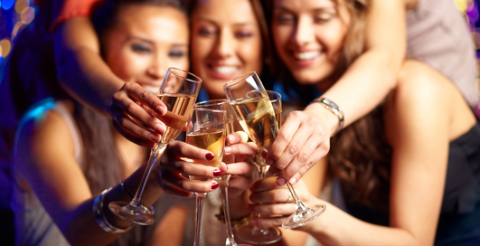 Совет дня от сомелье: наливай до краев