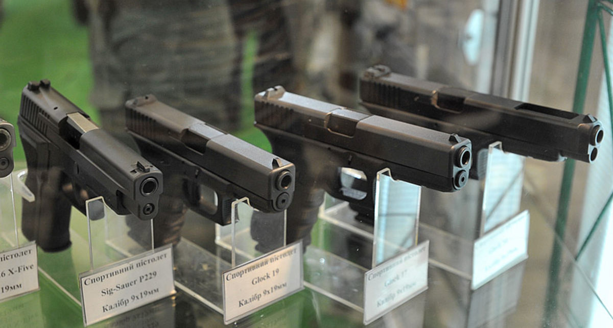 Оружие и безопасность-2012: пистолеты