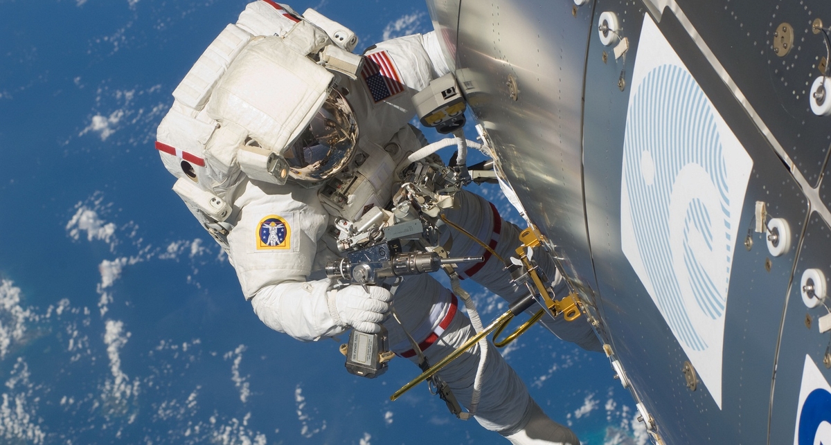 Как стать космо-туристом: четыре шага