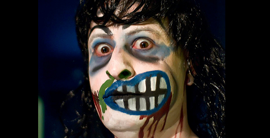 ТОП-12 страшных масок на День всех святых