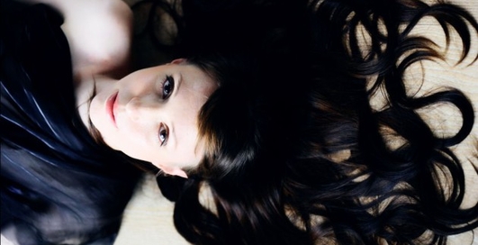 Выбрана сексуальная Мисс Октябрь на M PORT