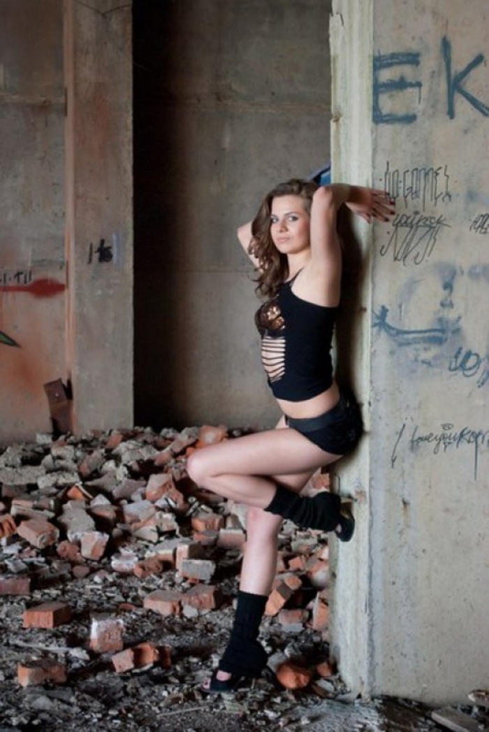 Девушка дня на MPORT: одета не по-зимнему