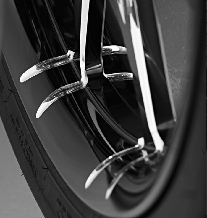 Будь как Уэйн Руни - купи его мотоцикл Будь как Уэйн Руни - купи его мотоцикл