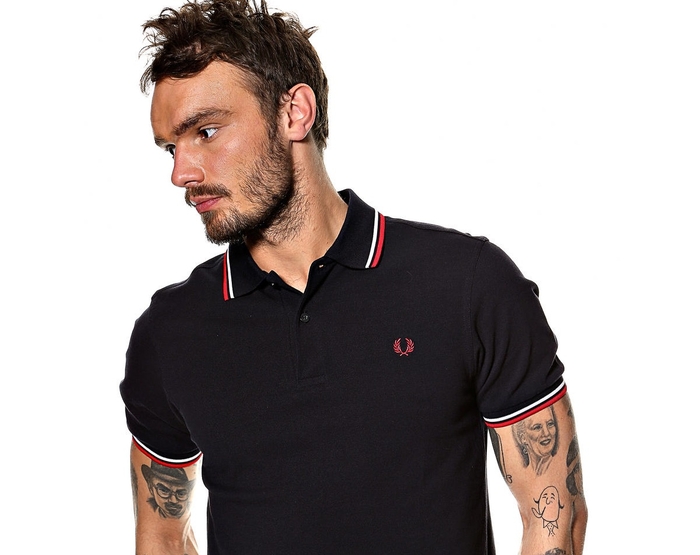 Модный принт августа: ТОП-10 футболок для парня Модный принт августа: ТОП-10 футболок для парня