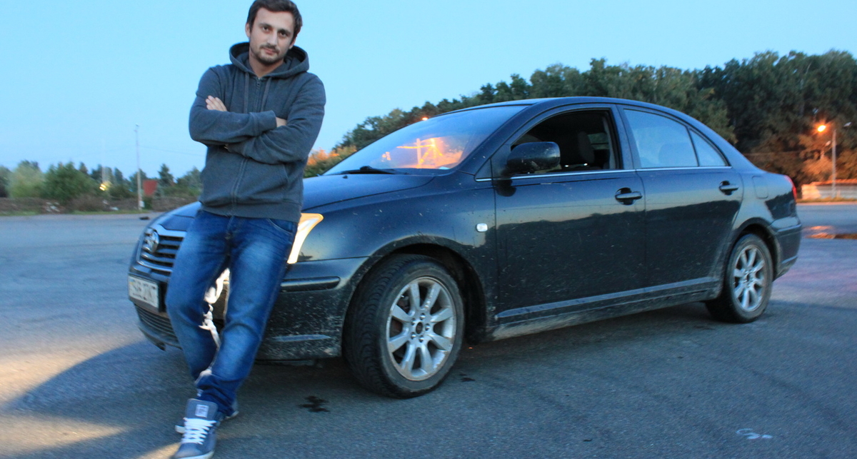 Уроки экстремального вождения: пробуем задний ход