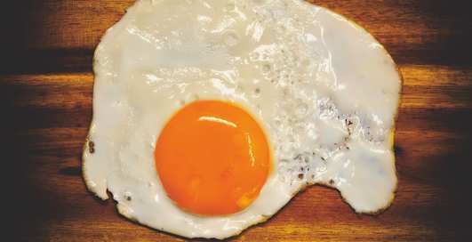 Завтрак чемпионов: топ-5 причин есть яичницу на завтрак