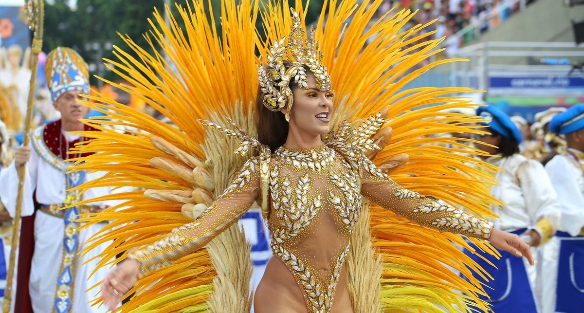 Горячий Рио: самые сексапильные участницы традиционного карнавала-2019