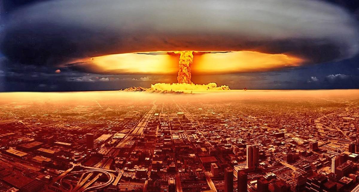 Видео взрыва первой атомной бомбы показали в Full HD