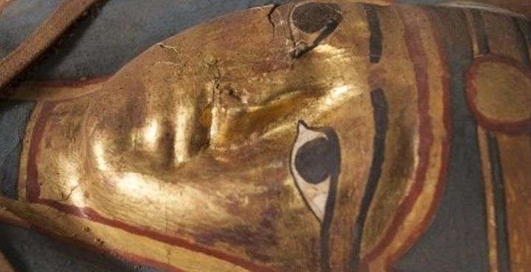Discovery покажет открытие египетского саркофага в прямом эфире