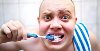 Невидимий зв'язок: вчені з'ясували залежність між чищенням зубів та профілактикою імпотенції